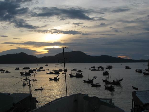 Những lưu ý khi du lịch Hòn Ngang