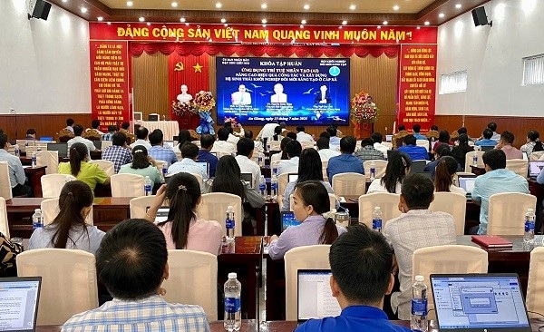 Kiên Hải tập huấn Ứng dụng trí tuệ nhân tạo