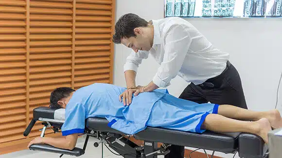 Trị liệu thần kinh cột sống